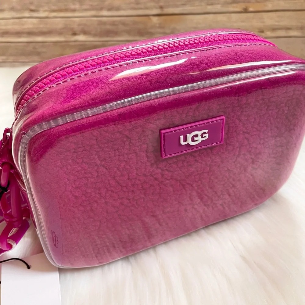 UGG Janey II Clear Dragonfruit - Picture 2 of 9